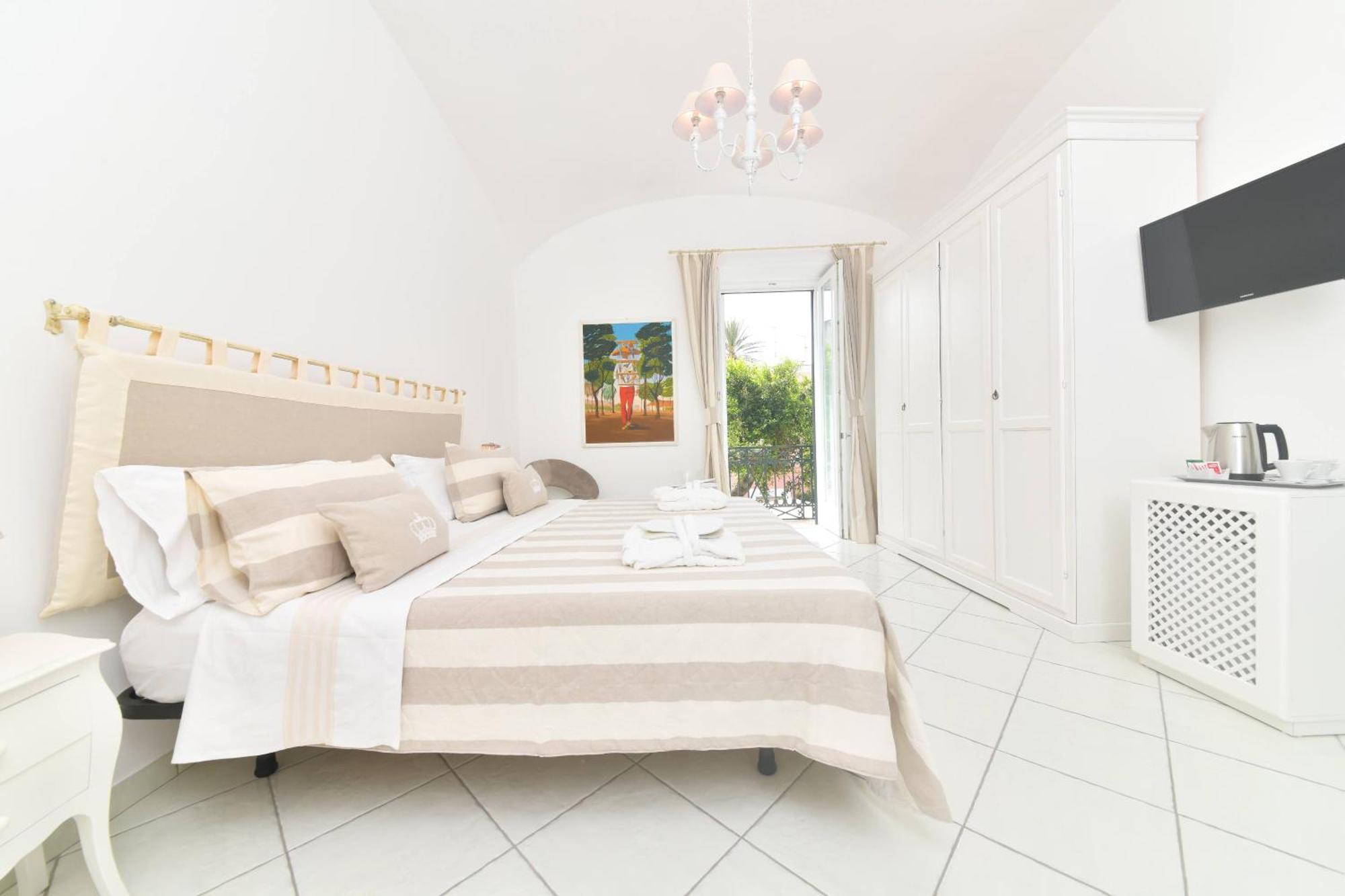 Queen Suite - Luxury Rooms (Adults Only) Forio di Ischia Exterior foto